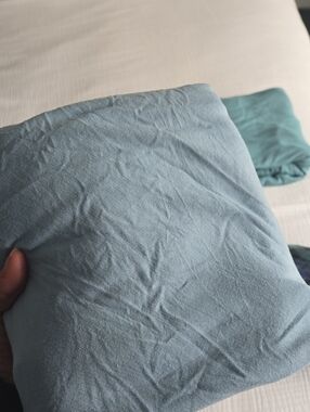 Kyte Baby Crib Sheet in Stream